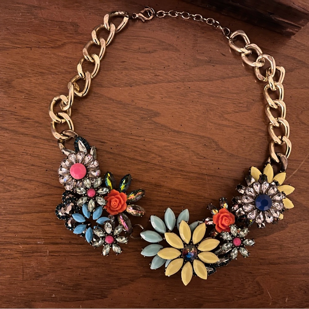 Floral Statement Necklace with Gold Chain
